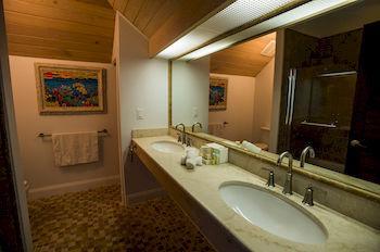 The Delphi Club At Rolling Harbour Hotel Sandy Point Settlement Buitenkant foto